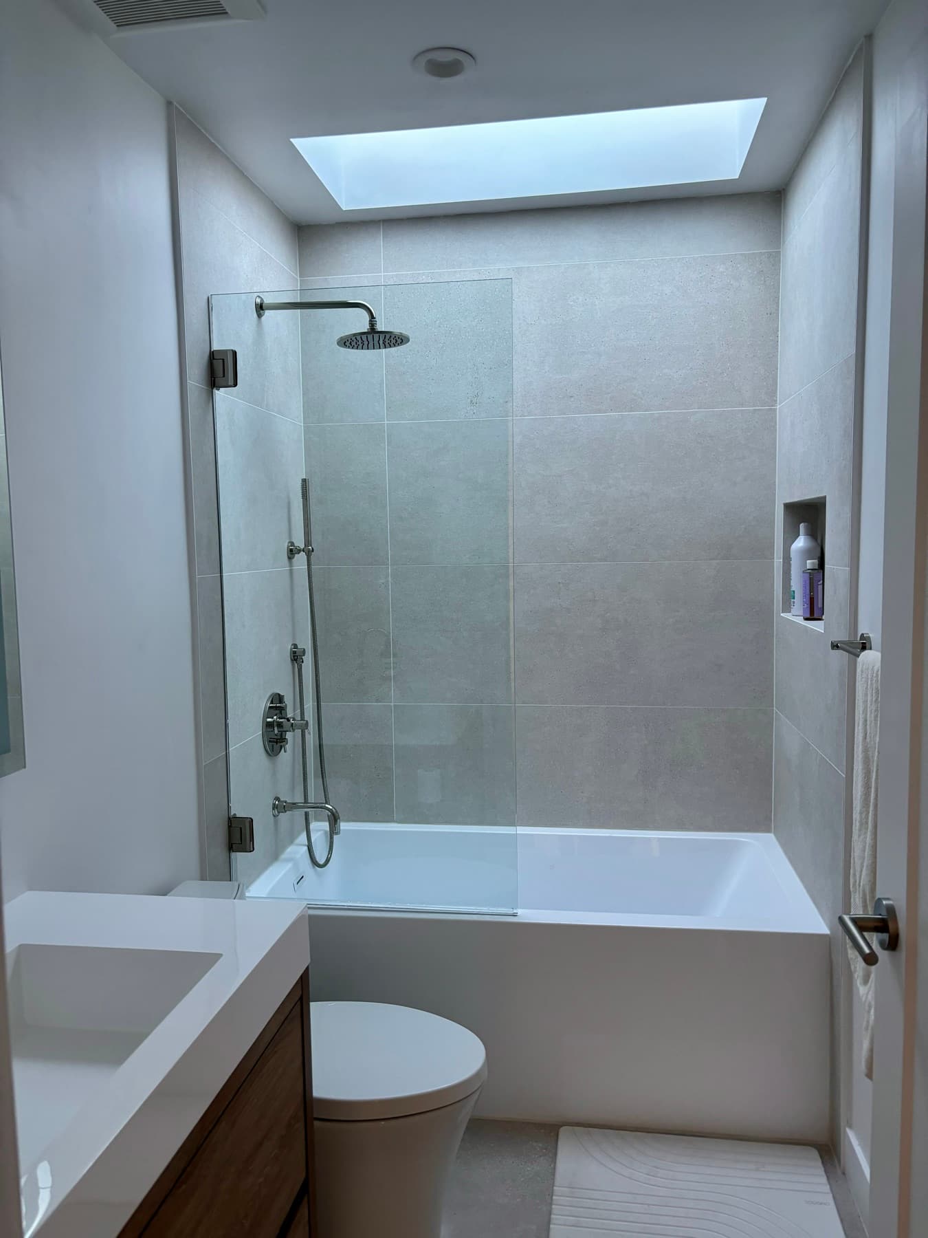 Mitered Niche, Minimal Grout · Lincoln Heights, Los Angeles, CA 90031